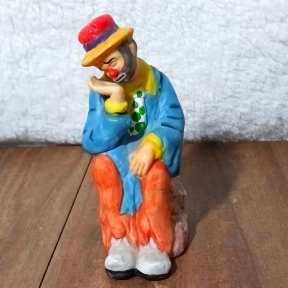 Clown.
